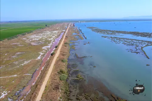 Εθνικό Πάρκο Δέλτα Αξιού πλωτές ξύλινες καλύβες των ψαράδων