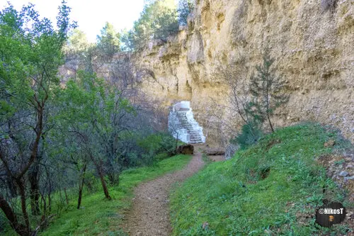 Δολίνες Διδύμων Αργολίδας – Μεγάλη Σπηλιά
